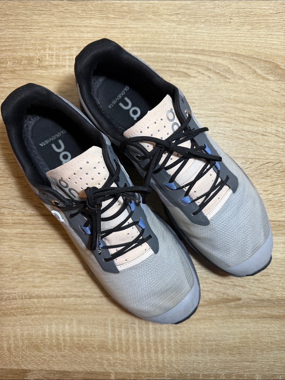 On Cloudvista Alloy/Black running shoes, women’s 10